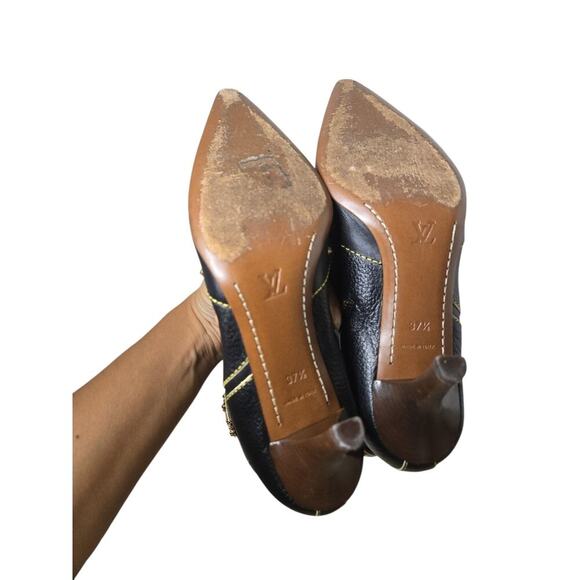 Louis Vuitton Suhali Leather Stud Pointed Ankle Boots Size 37.5 - Picture 7 of 12